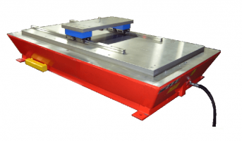 The 60" x 30" x 1.5" surface ground base plate is shown mounted on top of the scissors lift with four 35mm linear bearings, two rails and the saddle mounted on the base plate.