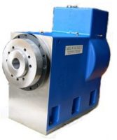 100HP Headstock Spindle In-Line Driven through Helical Spur Gears. Pump assisted from sump oil bath lubrication